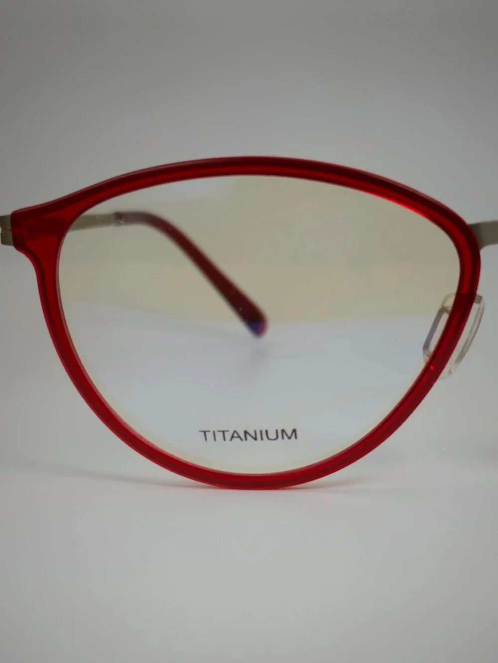 Modo 4048. Women's Red Titanium Frame Eyeglasses. Cat Eye. Japan